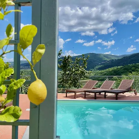 Casavacanze Nigino Tatil Evi *